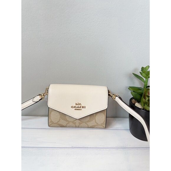 NWT Coach Mini Envelope Wallet With Strap In Signature Canvas CU172 Khaki/Chalk - Picture 1 of 5